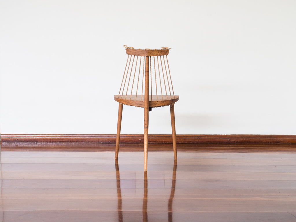 Ricardo Graham oEbanista | Cadeira 3 Pés