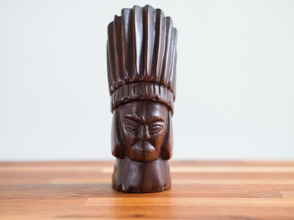 Índio em Jacarandá M