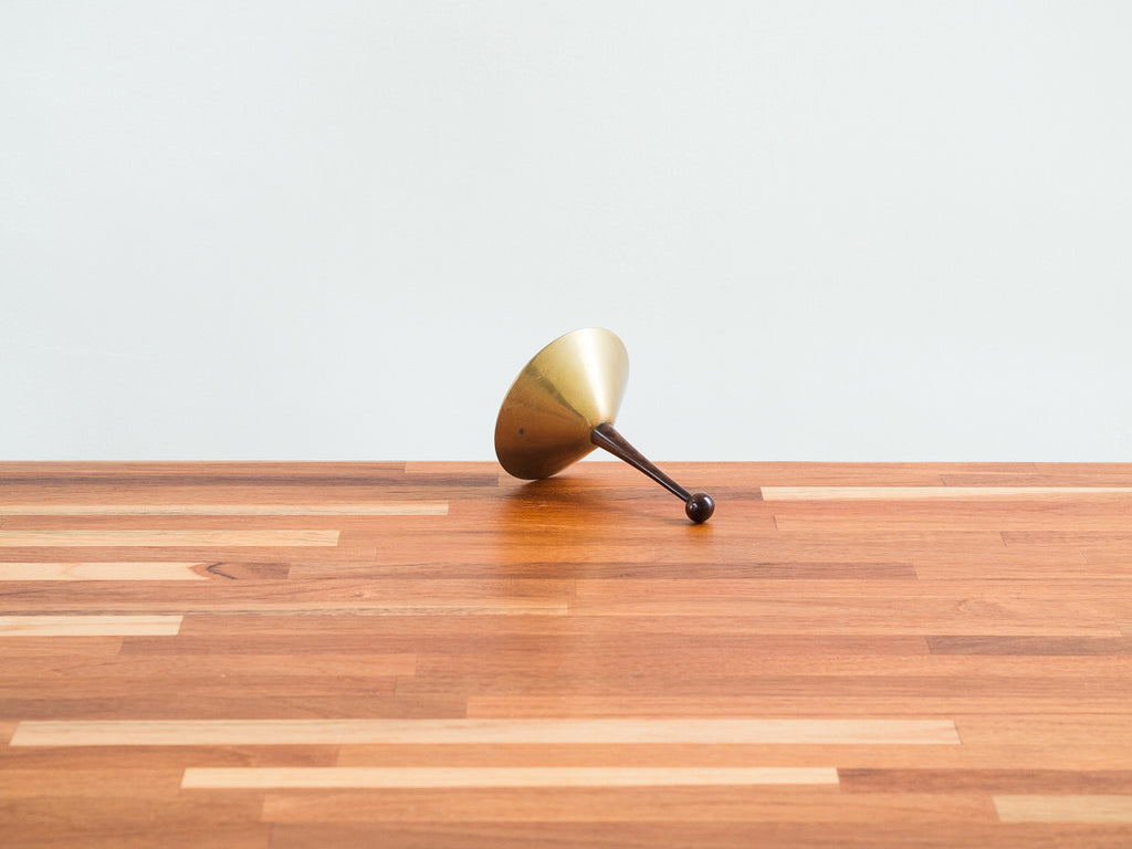 Sino em Latão e Jacarandá