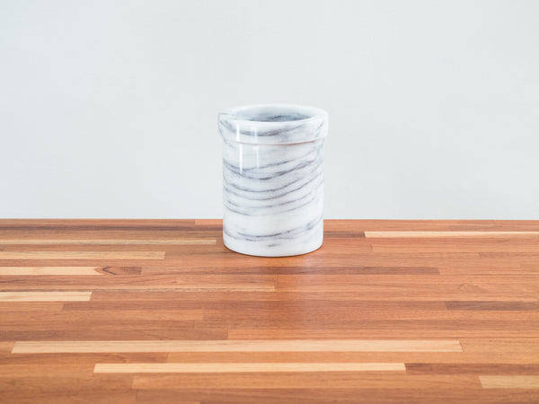 Vaso Italiano em Mármore Branco