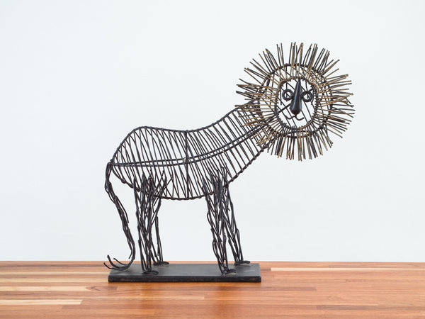 Leão em Ferro Fundido