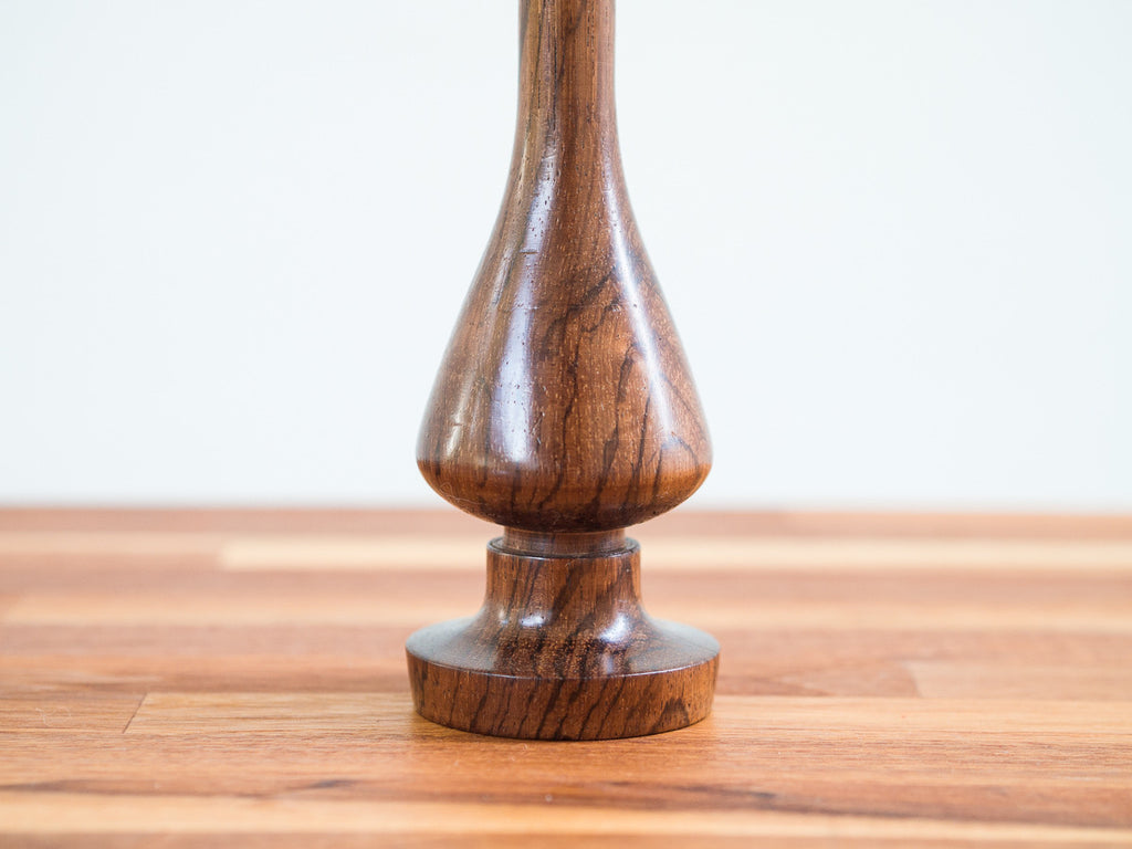 Vaso Solitário em Jacarandá