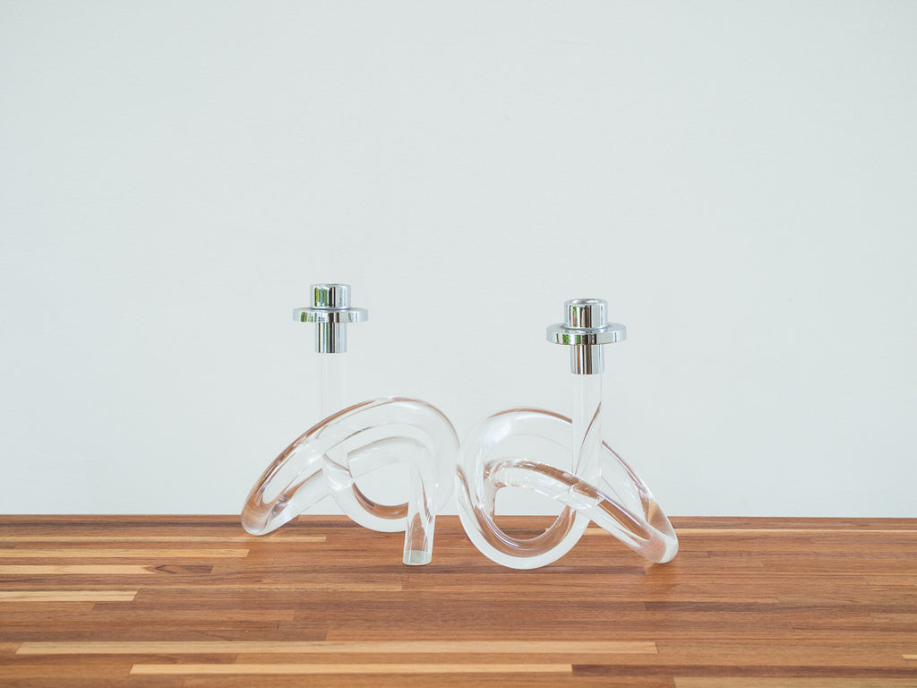 Castiçais "nó" em Acrílico