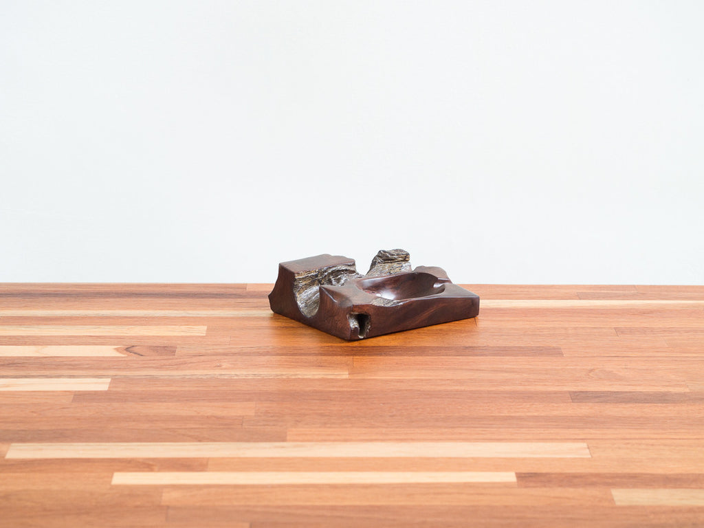 Cinzeiro em Pau Brasil