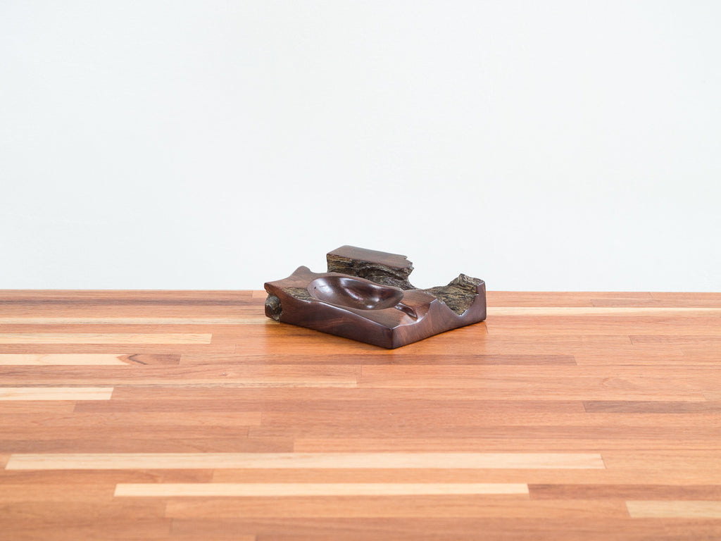 Cinzeiro em Pau Brasil