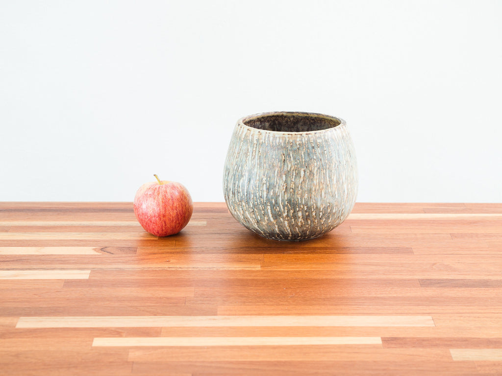 Gunnar Nylund | Cachepô Rubus