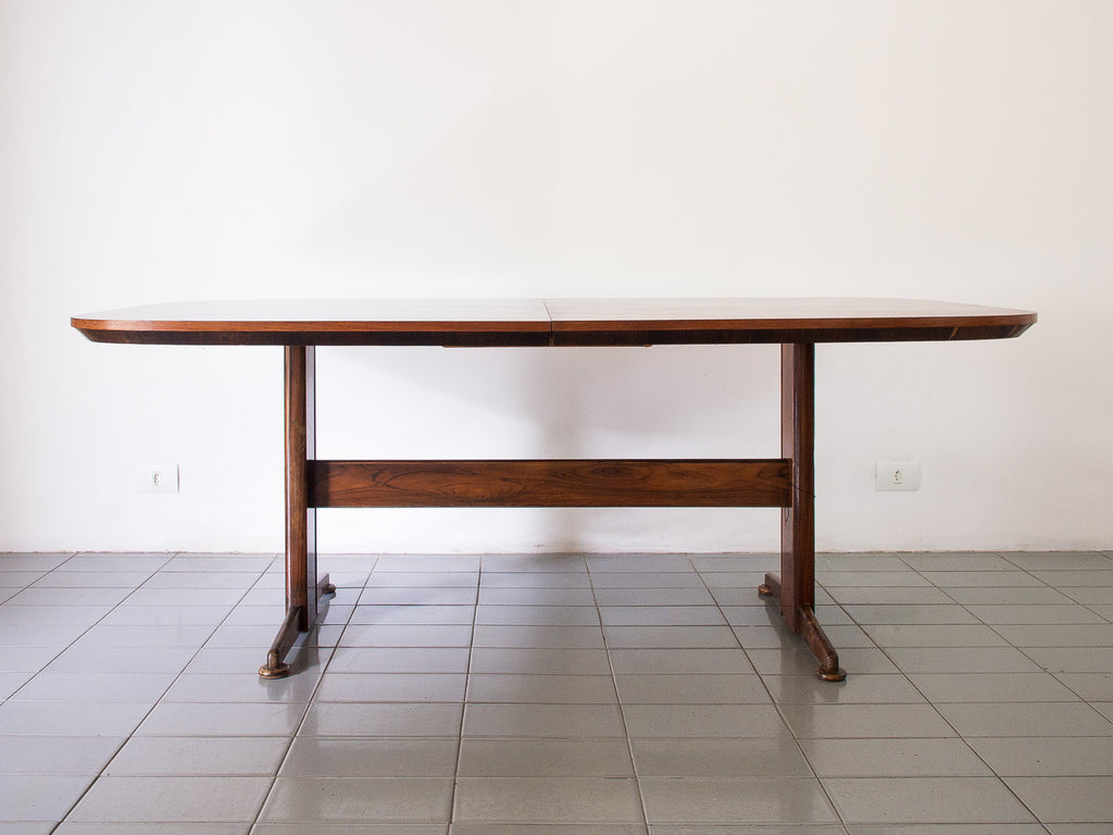 Mesa de Jantar em Jacarandá