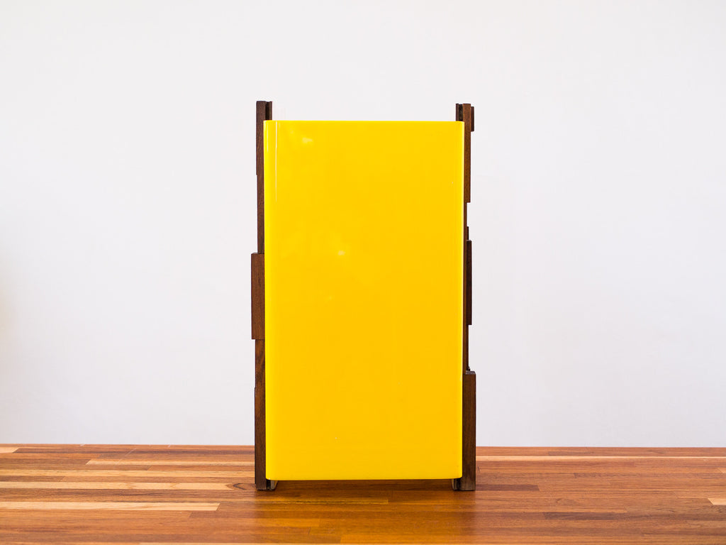 Percival Lafer | Abajur em Acrílico Amarelo e Caviúna