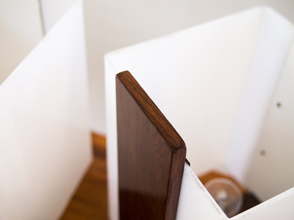 Percival Lafer | Par de Abajurs em Acrílico Branco e Jacarandá