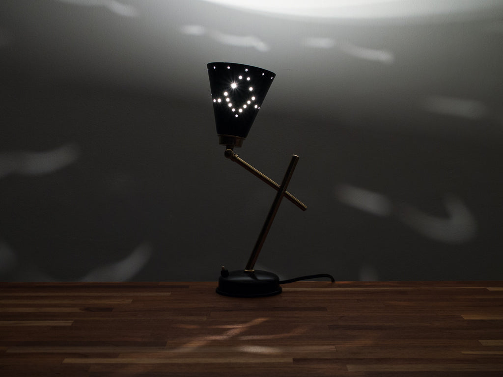 Luminária Preto / Latão