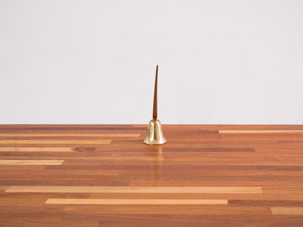 Sino Jacarandá Latão