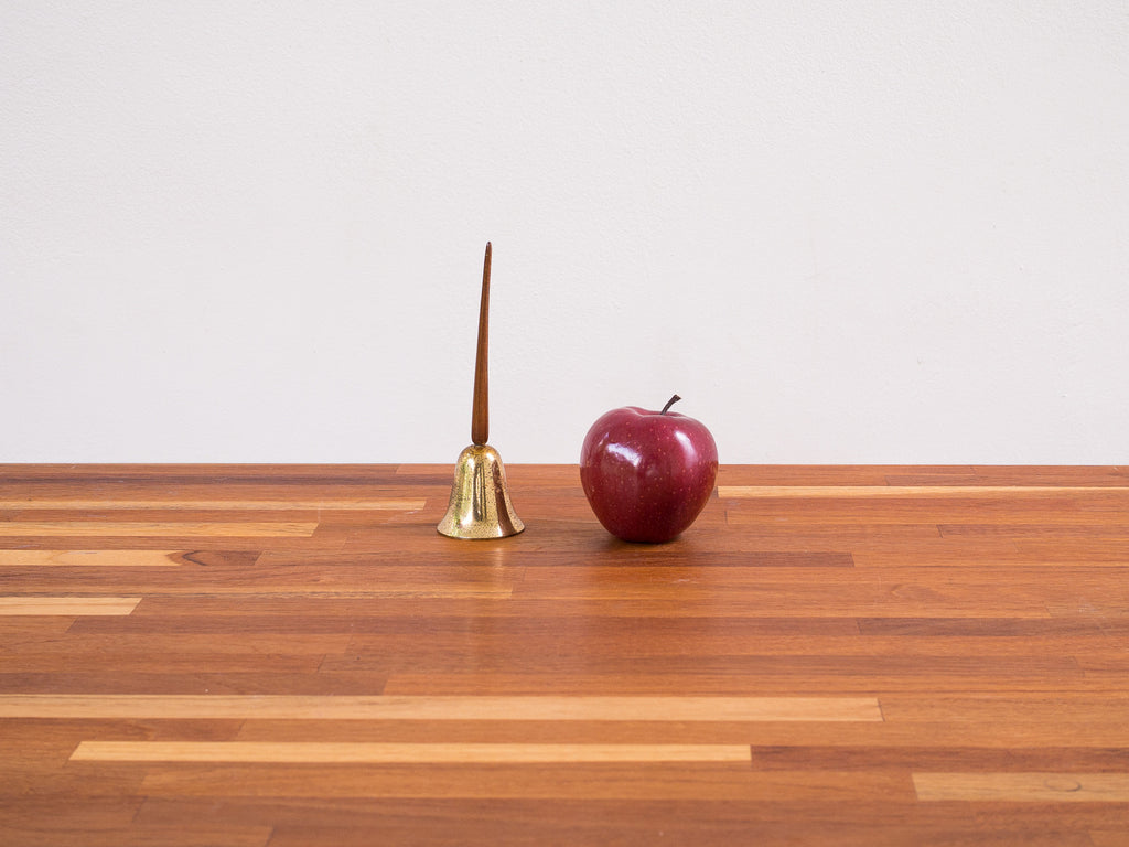 Sino Jacarandá Latão