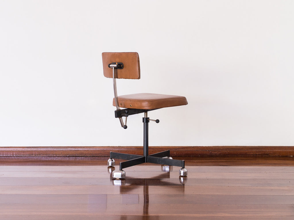 Jørgen Rasmussen | Cadeira Kevi