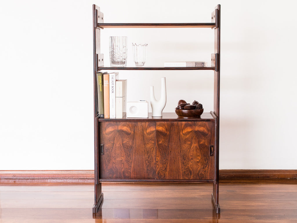 Estante em Jacarandá