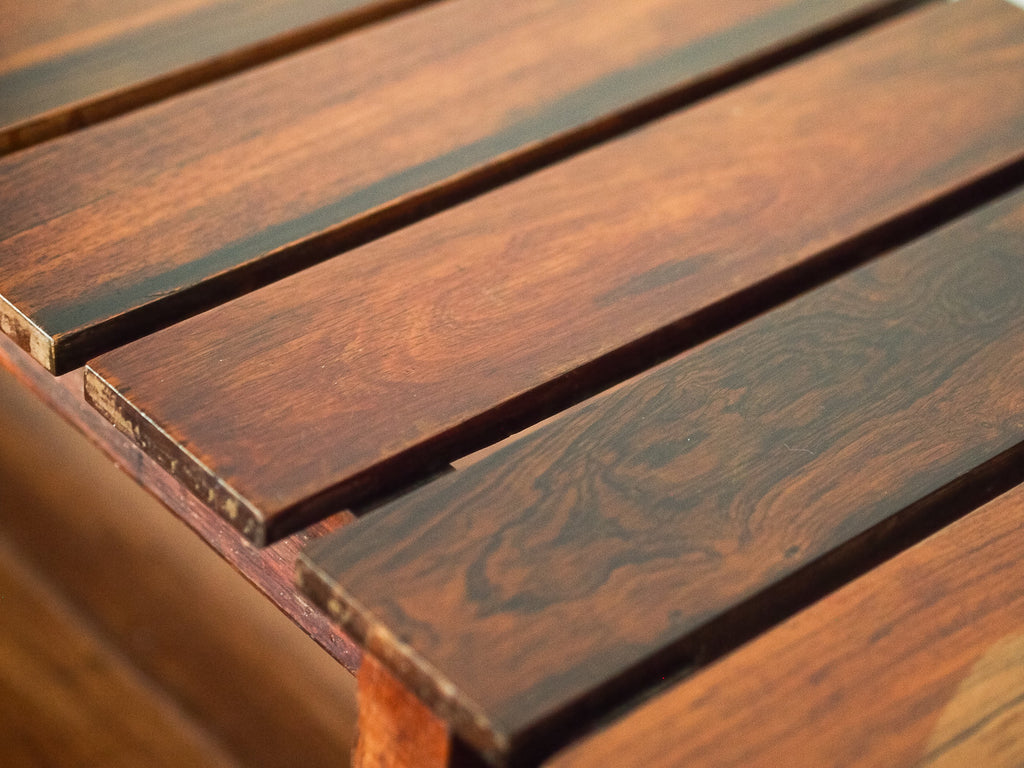 Celina Zilberberg | Banco Ripado em Jacarandá