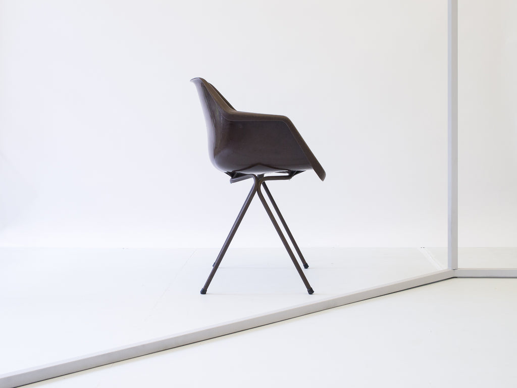 Robin Day | Cadeira Hille com Braços