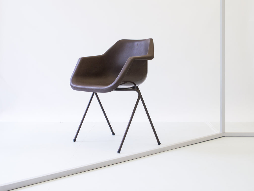 Robin Day | Cadeira Hille com Braços