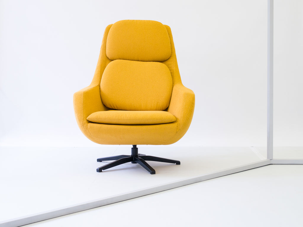 Robin Day | Lounge Chair Giratória