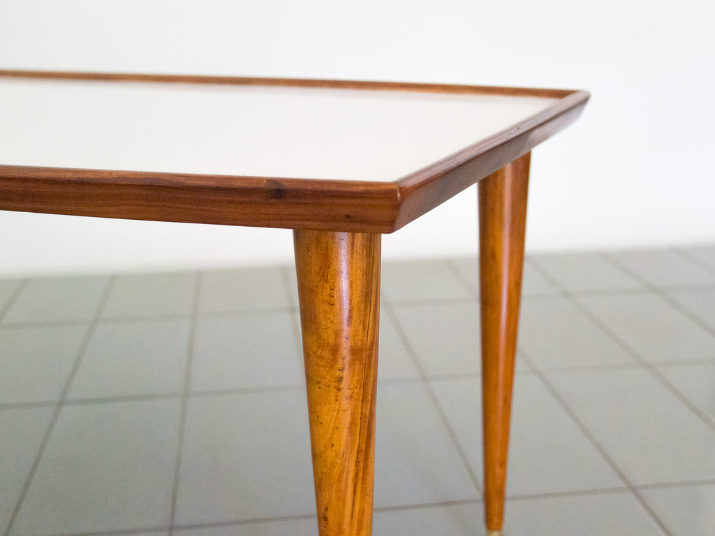 Mesa Centro Formica e Caviúna