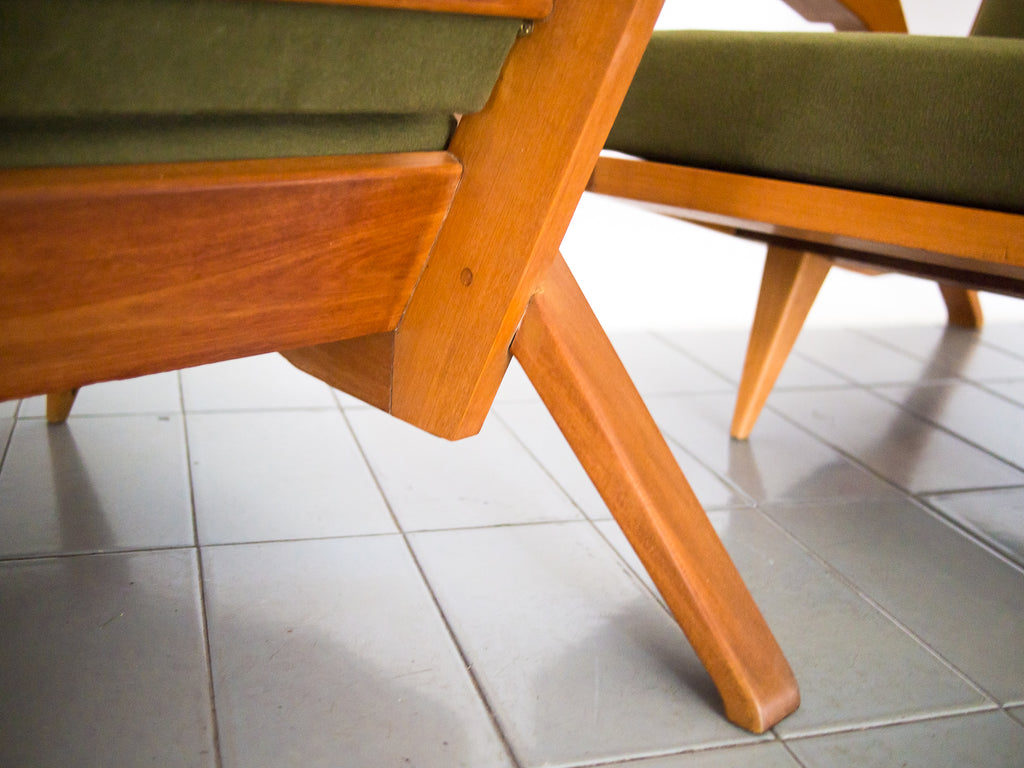 Acácio Gil Borsoi | Poltrona Pau Marfim