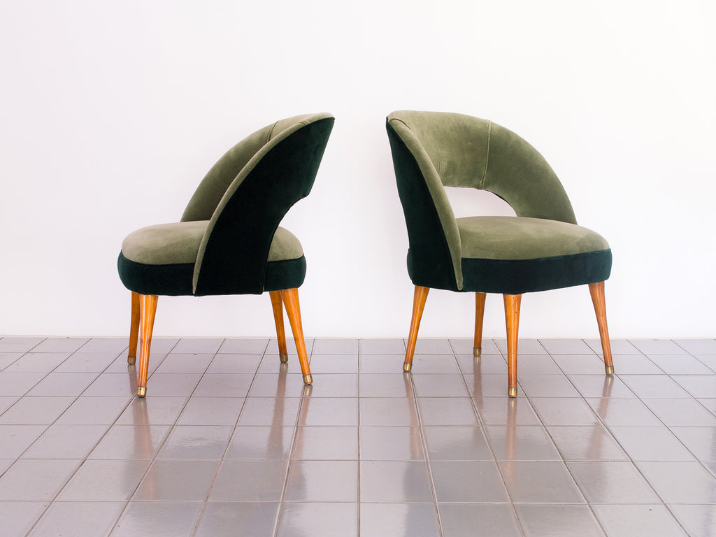 Conjunto Namoradeira e Poltronas