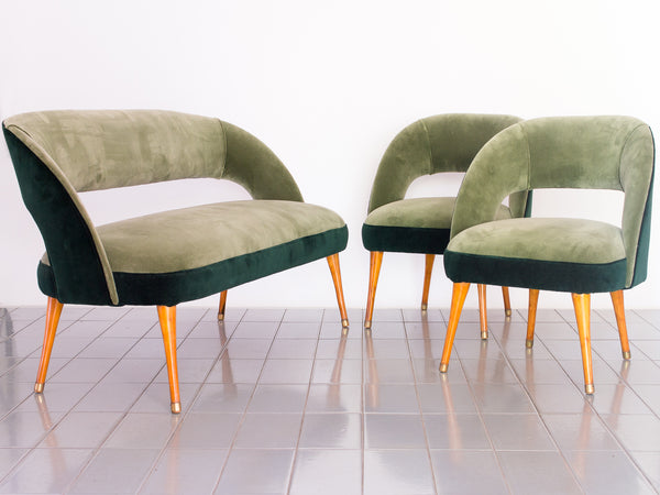 Conjunto Namoradeira e Poltronas