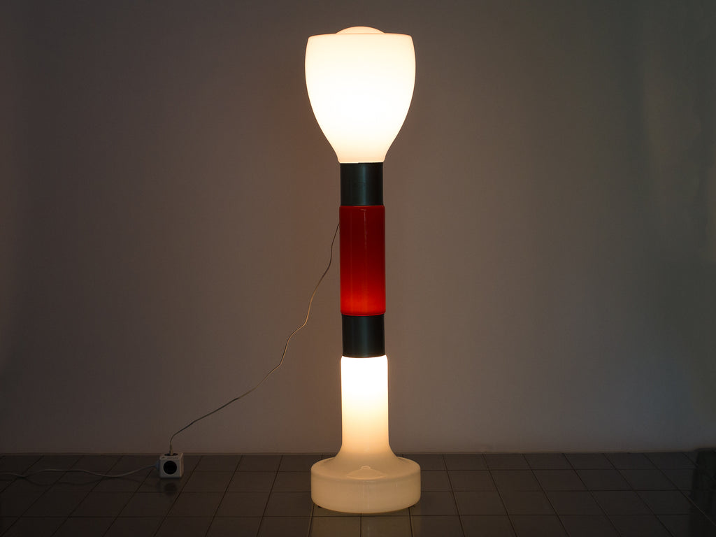 Carlo Nason | Luminária de Piso