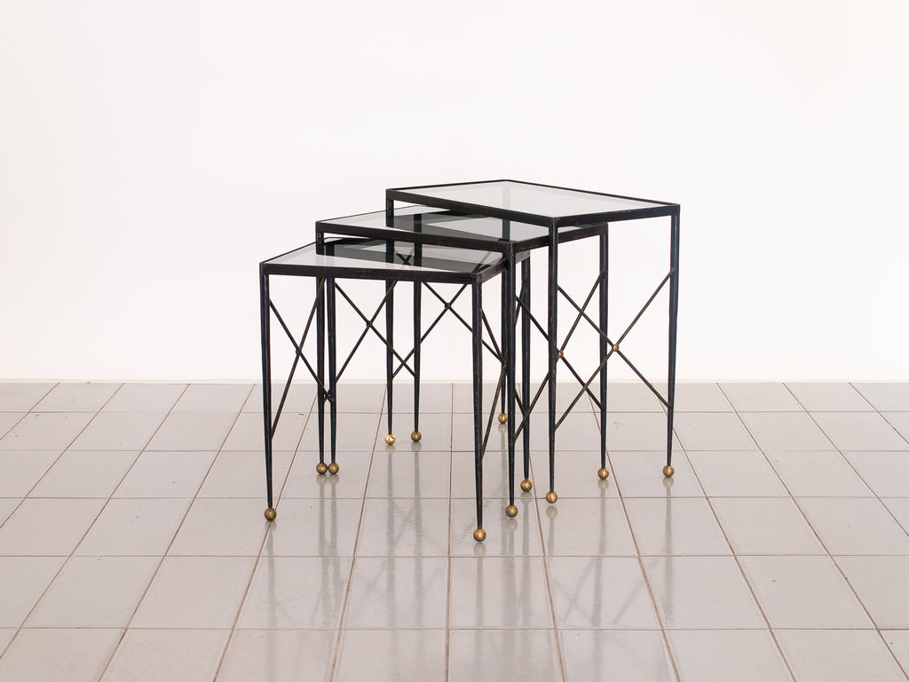 Mesa Ninho Ferro e Latão