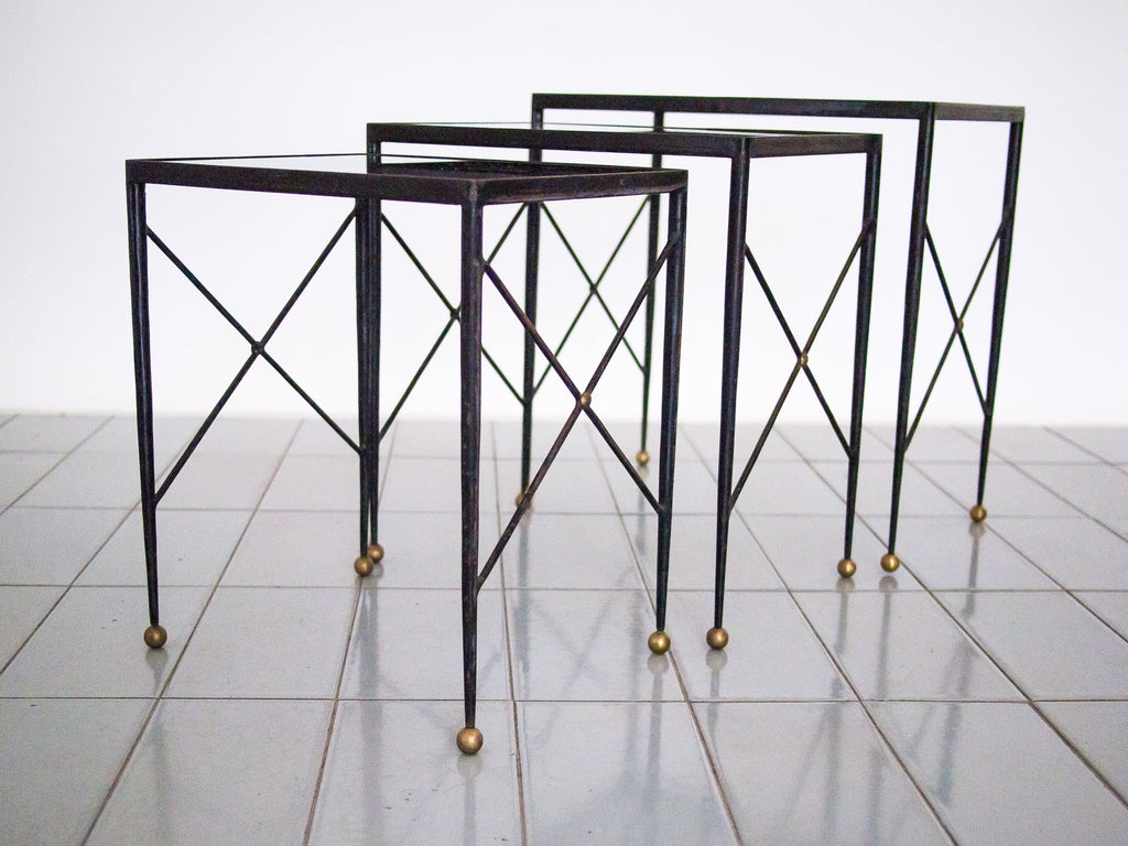 Mesa Ninho Ferro e Latão