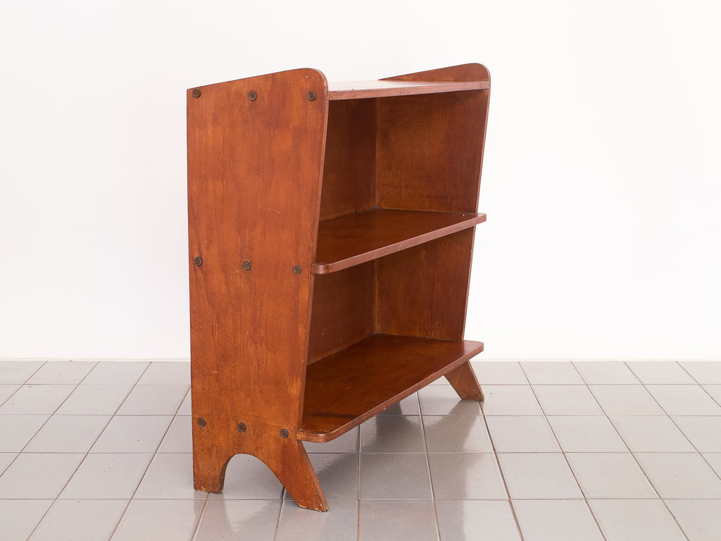 Zanine Caldas | Estante em Compensado