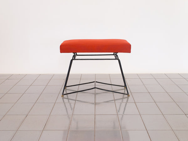 Acácio Gil Borsoi | Banqueta Ferro