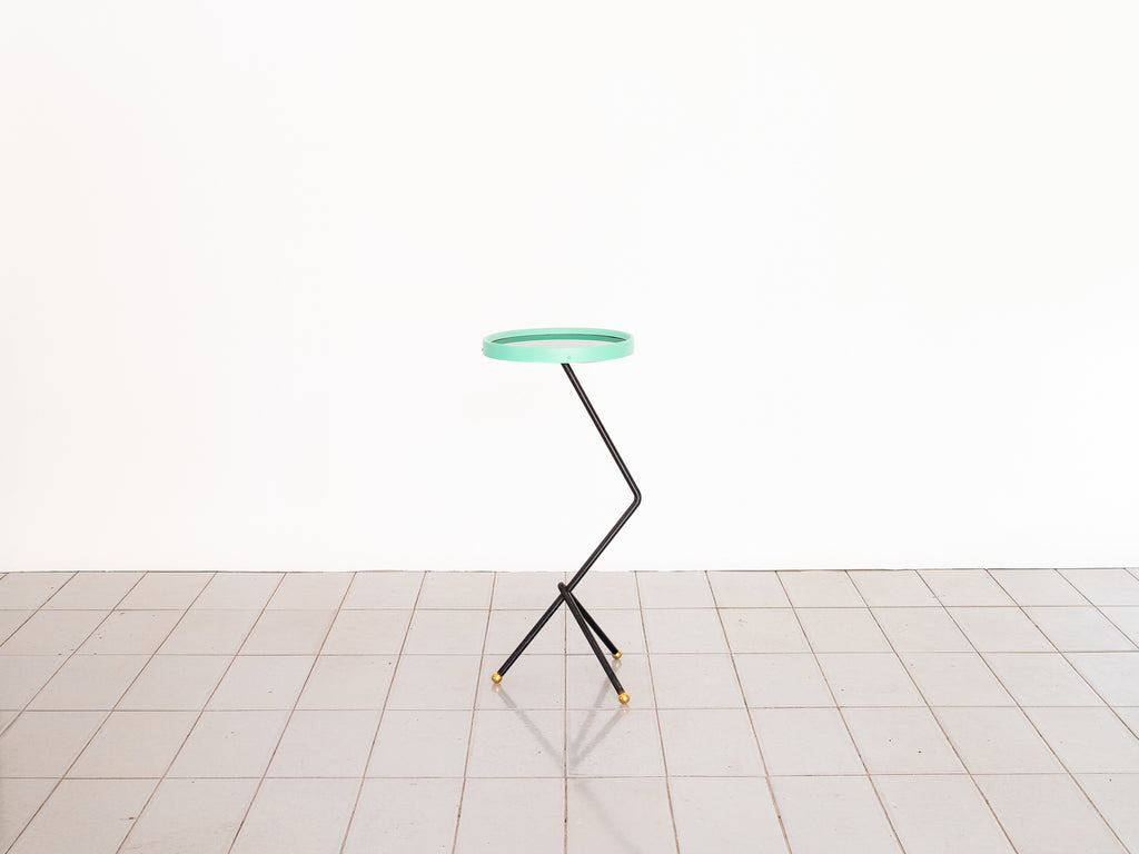 Mesinha Auxiliar 3 Pés Em Ferro