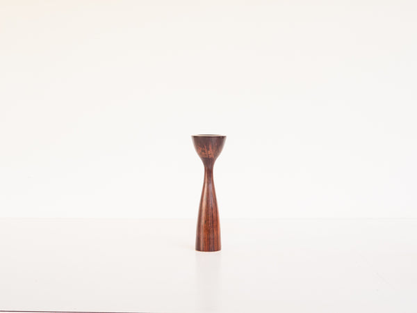 Castiçal em Jacarandá V