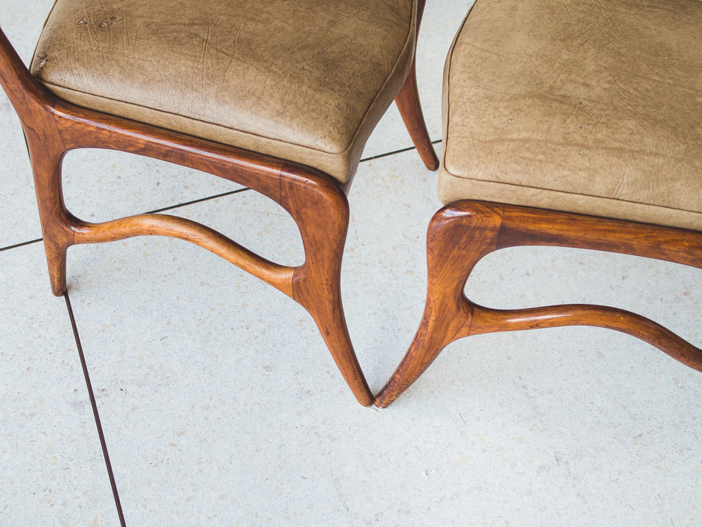 Cadeiras em Caviúna e Palhinha