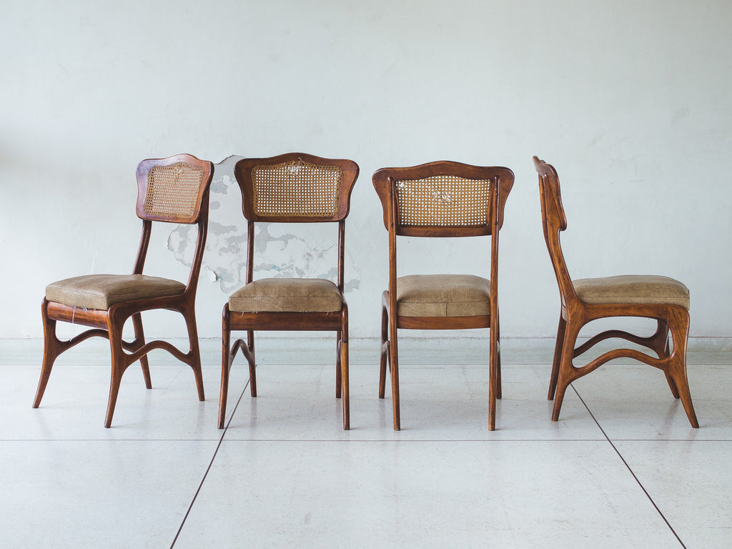 Cadeiras em Caviúna e Palhinha