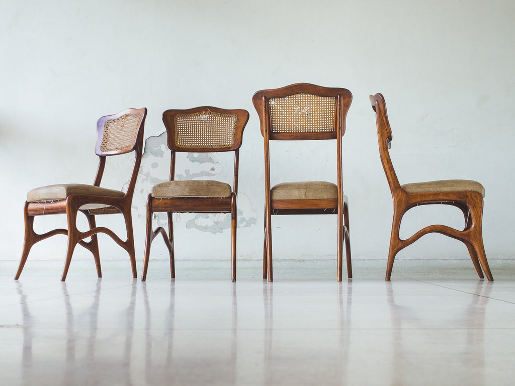 Cadeiras em Caviúna e Palhinha