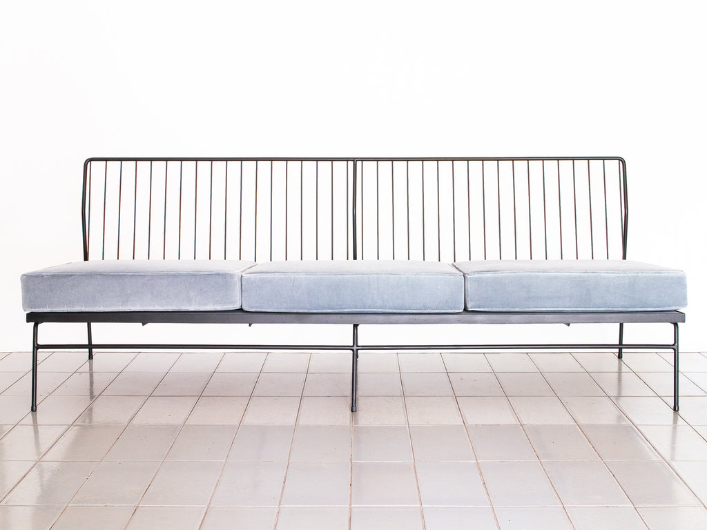 Sofá em Ferro e Veludo