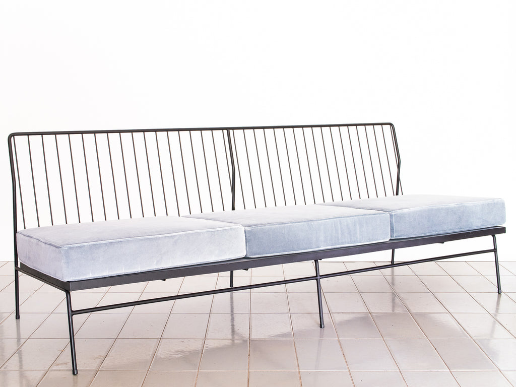 Sofá em Ferro e Veludo