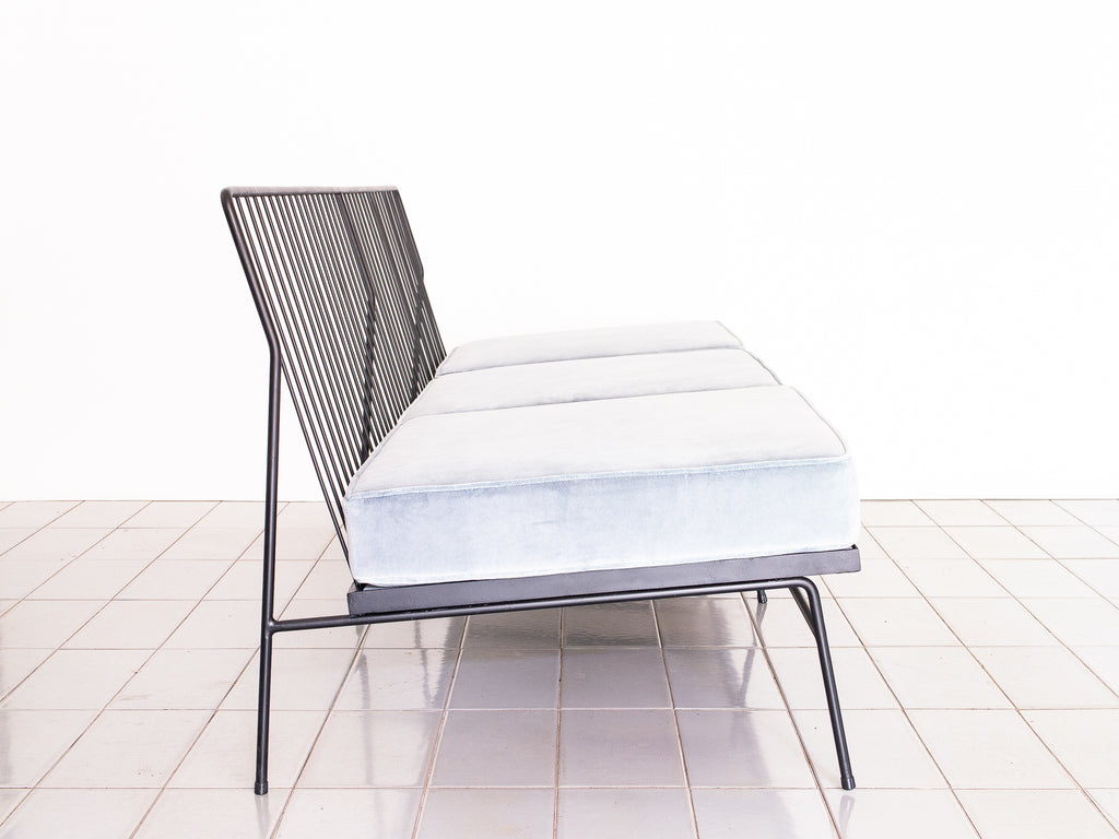 Sofá em Ferro e Veludo