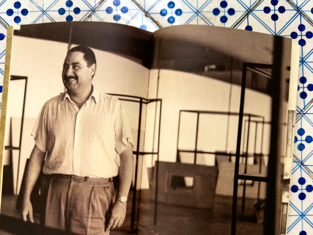 Apartamento 61 | Livro da Exposição "Perfis Imaginários"