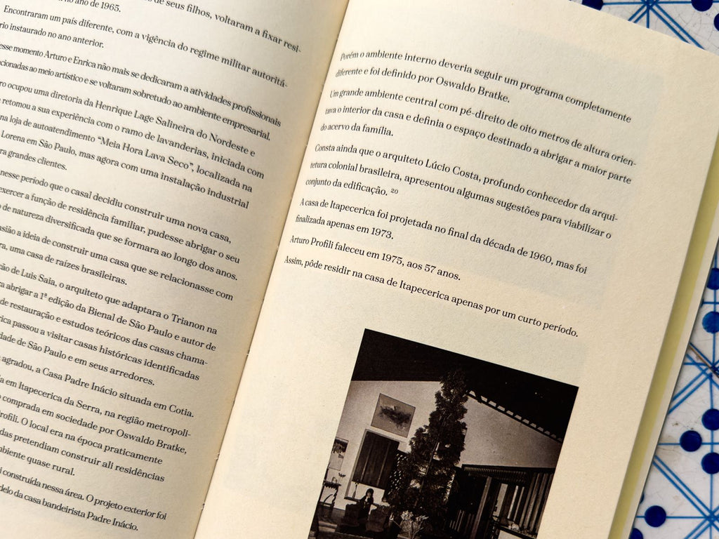 Apartamento 61 | Livro da Exposição "Perfis Imaginários"